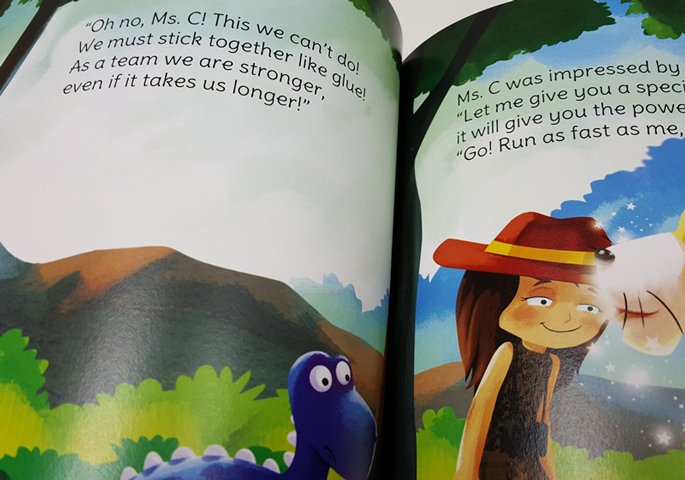 Stick-toegther-like-glue-personaslied-book-gift.jpg